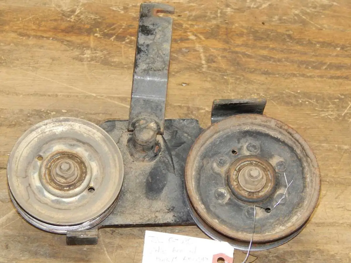 john deere gt225 drive belt diagram