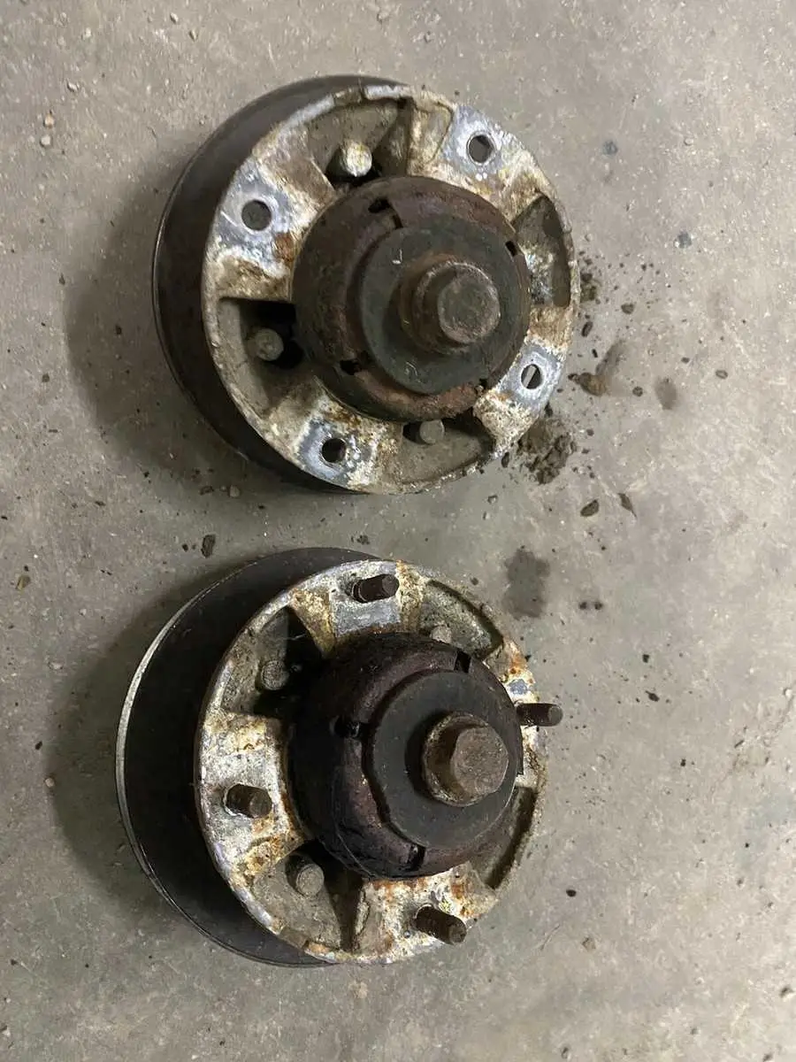 pulley diagram for a john deere gt 235